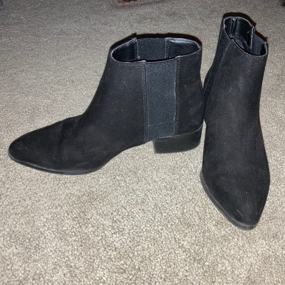 Black Pointed Booties